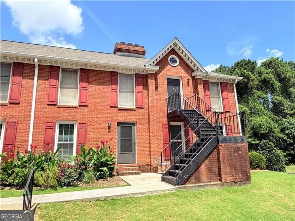1166 Booth Road SW 908, Marietta, GA 30008