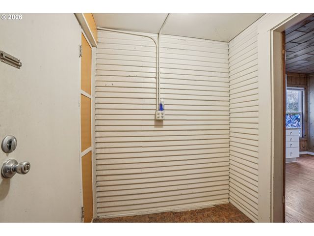 3951 Se HOLGATE Blvd, Portland, OR 97202