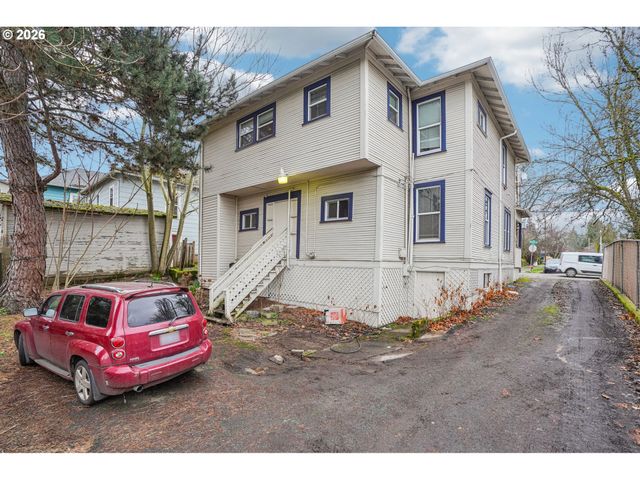 3951 Se HOLGATE Blvd, Portland, OR 97202