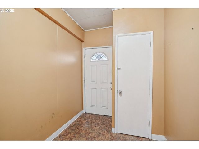 3951 Se HOLGATE Blvd, Portland, OR 97202