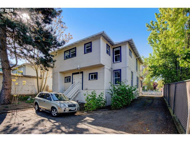 3951 Se HOLGATE Blvd, Portland, OR 97202