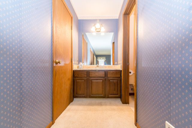 527 Park Place, Ann Arbor, MI 48176