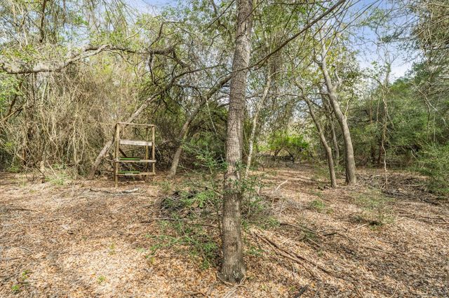 1221 Abel Road, New Ulm, TX 78950