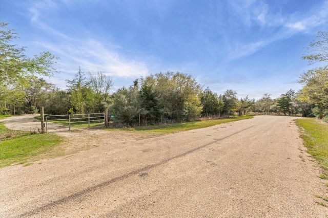 1221 Abel Road, New Ulm, TX 78950