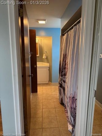 1408 Williamsburg Road, Flint, MI 48507