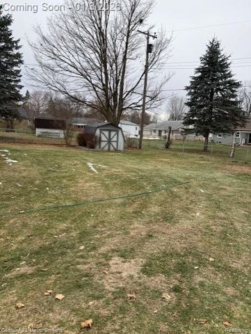 1408 Williamsburg Road, Flint, MI 48507