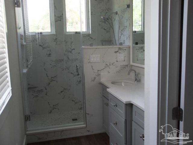 3003 E Blount St, Pensacola, FL 32503