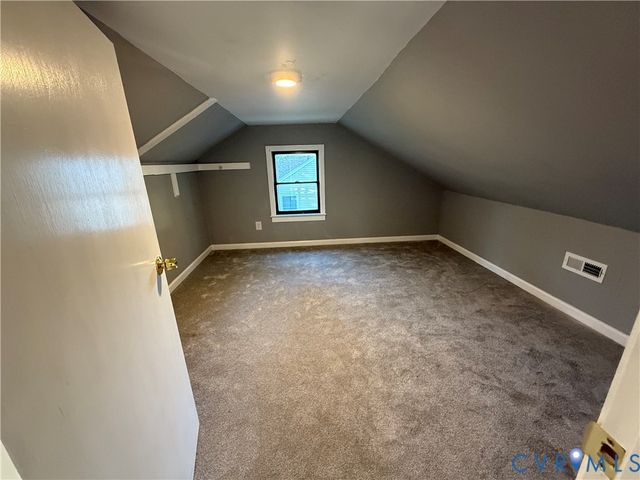 204 S Mesa Dr, Hopewell, VA 23860