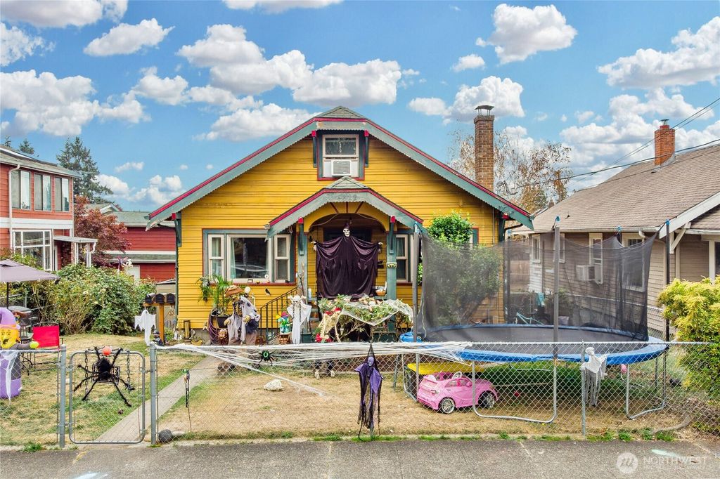 4822 S L Street, Tacoma, WA 98408