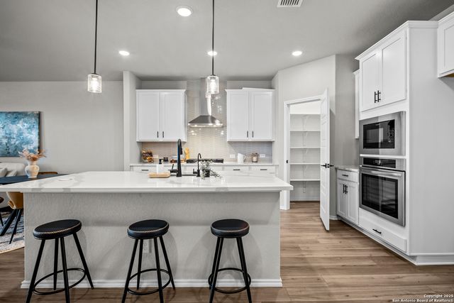 3457 Meteor Night, Converse, TX 78109