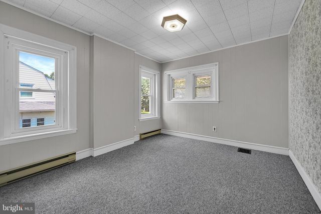 116 PARK RD, Reading, PA 19610