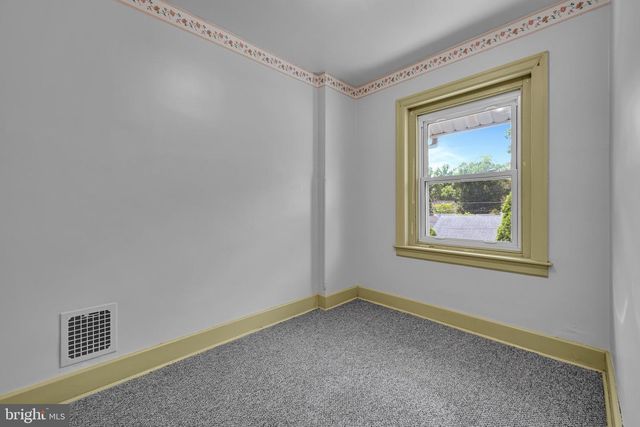 116 PARK RD, Reading, PA 19610