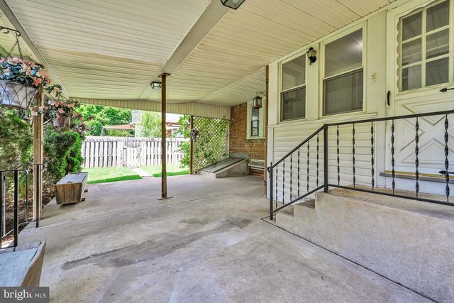116 PARK RD, Reading, PA 19610