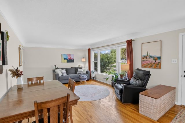 4108 Ardmore Road, Des Moines, IA 50310