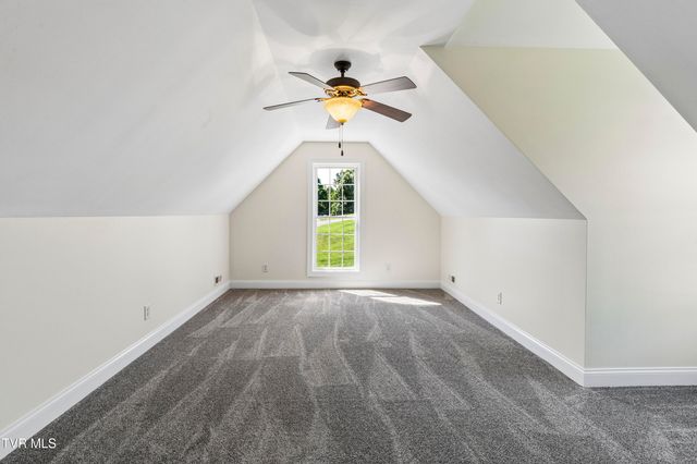 406 Grovemont Place, Piney Flats, TN 37686