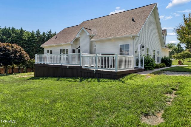 406 Grovemont Place, Piney Flats, TN 37686