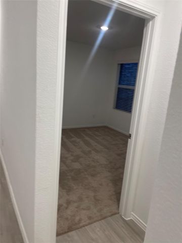 169 Sormonne LOOP, Kyle, TX 78640