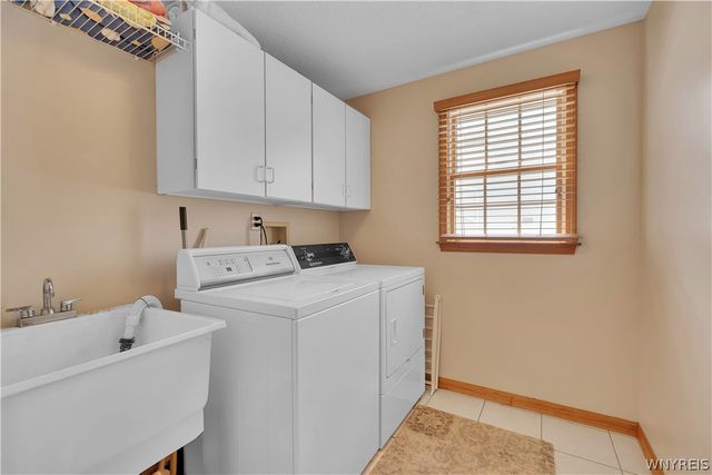 75 Michael's Walk, Lancaster, NY 14086