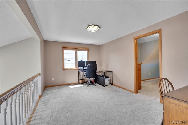 75 Michael's Walk, Lancaster, NY 14086
