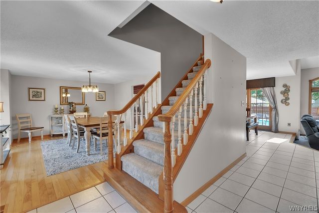 75 Michael's Walk, Lancaster, NY 14086