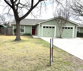 143 Oak Grove, Boerne, TX 78006