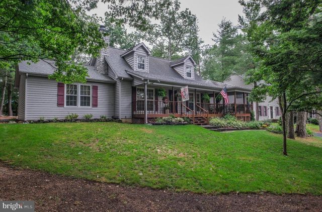 228 FAIRWAY CIR, Cross Junction, VA 22625