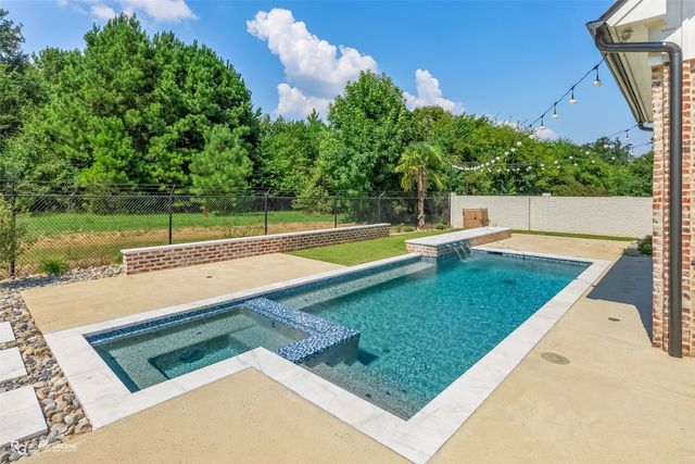 343 Crossfield Court, Shreveport, LA 71106