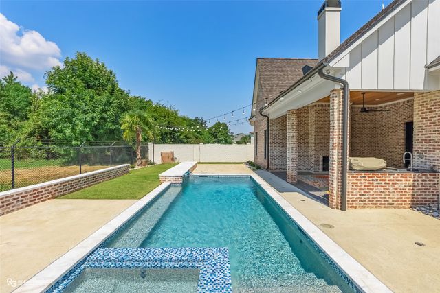 343 Crossfield Court, Shreveport, LA 71106