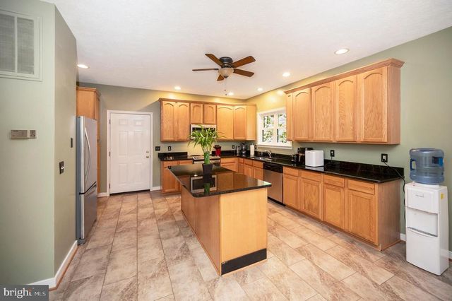 7931 E ROBERT E LEE CT, Spotsylvania, VA 22551