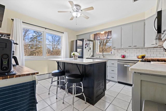 130 W Brown Deer ROAD, Milwaukee, WI 53217