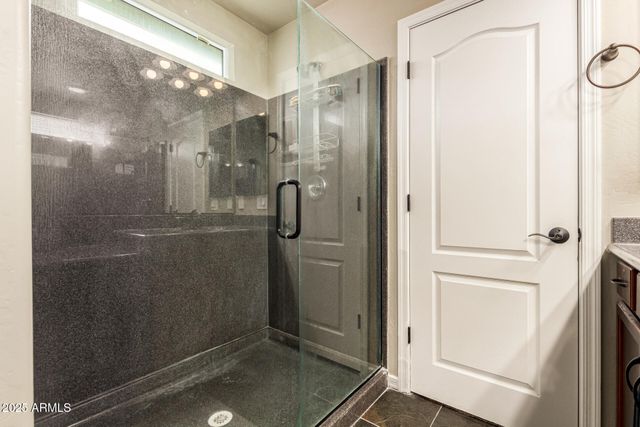 3536 E WAYLAND Drive, Phoenix, AZ 85040