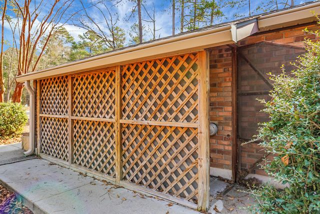 1 Santee Lakes Court, Elloree, SC 29047