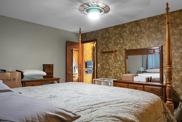 1 Santee Lakes Court, Elloree, SC 29047