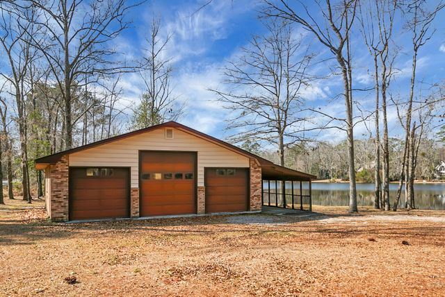 1 Santee Lakes Court, Elloree, SC 29047