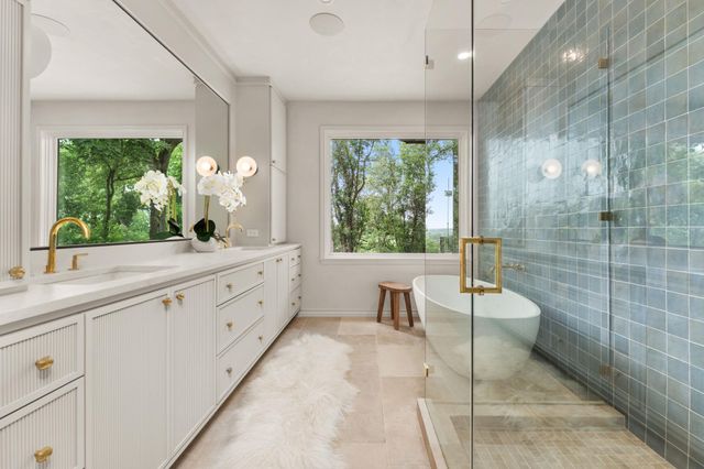 4622 Lake View DR, Austin, TX 78731