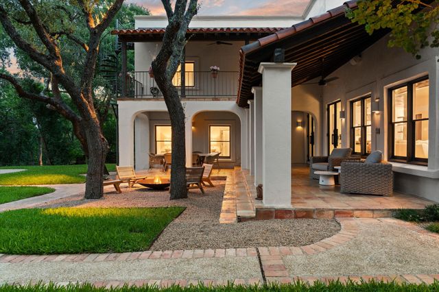 4622 Lake View DR, Austin, TX 78731