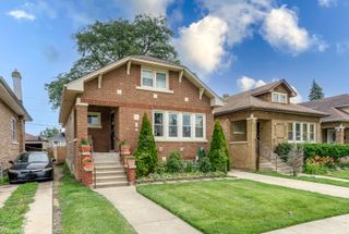2017 S 11th Avenue, Maywood, IL 60153