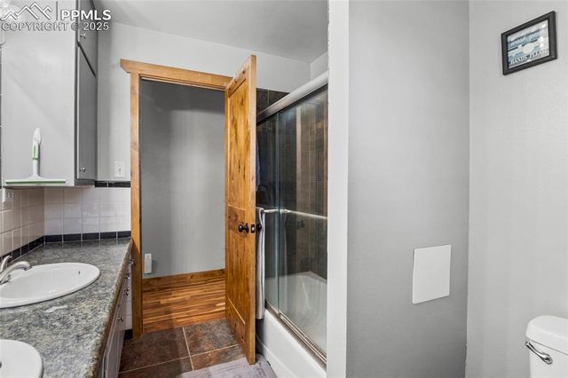 950 15th Street, Burlington, CO 80807