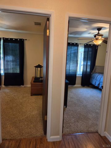 757 Redwood Lane, Lemoore, CA 93245