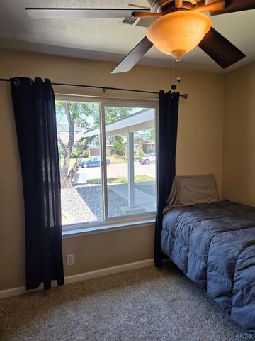757 Redwood Lane, Lemoore, CA 93245