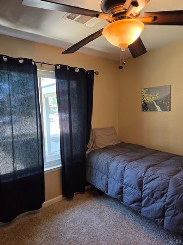 757 Redwood Lane, Lemoore, CA 93245