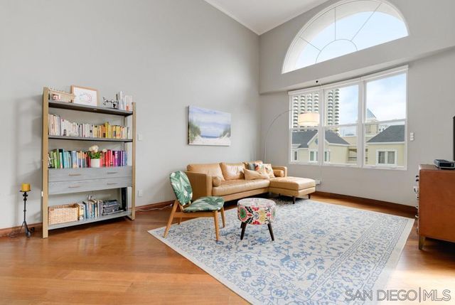 650 Columbia St 411, San Diego, CA 92101