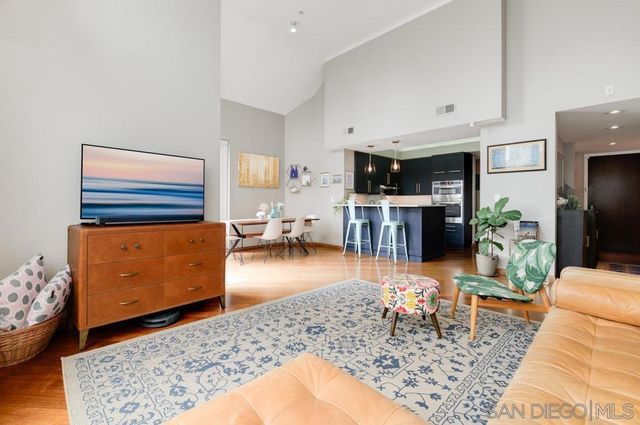 650 Columbia St 411, San Diego, CA 92101