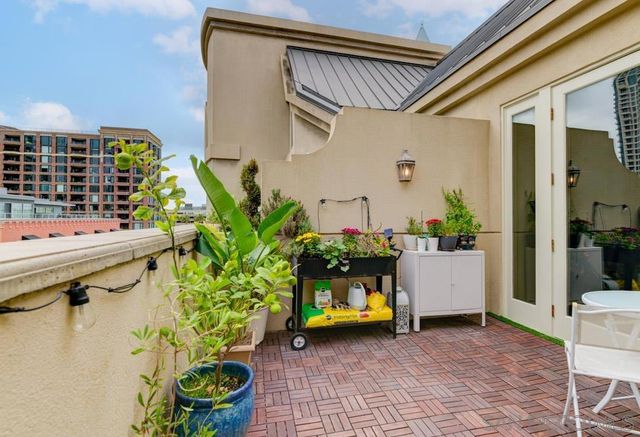 650 Columbia St 411, San Diego, CA 92101