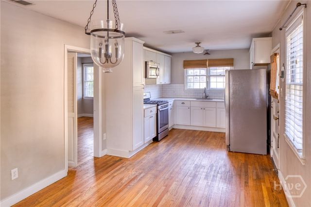 2201 E 41st Street, Savannah, GA 31404