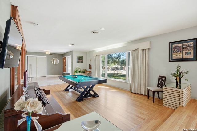 103 Roleto Drive, San Antonio, TX 78213