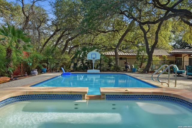 103 Roleto Drive, San Antonio, TX 78213