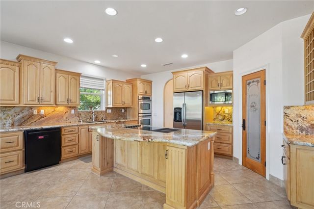 41810 Lakefront, Aguanga, CA 92536