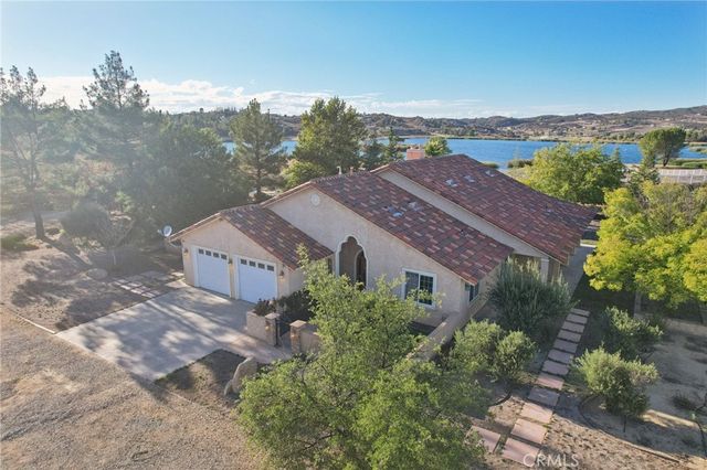 41810 Lakefront, Aguanga, CA 92536