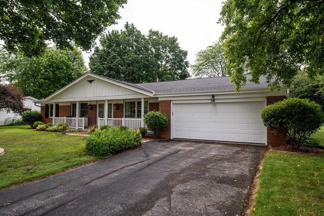 6239 W Carolann DRIVE, Brown Deer, WI 53223